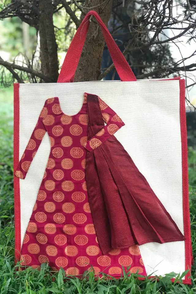 kurti for women carry bag